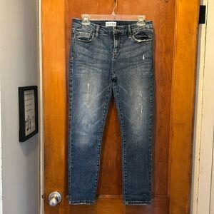 Studio Blue slight distress Jeans
